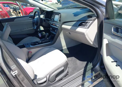 2019 Hyundai Sonata Sel z USA, uszkodzony, nr VIN 5NPE34AF2KH781052